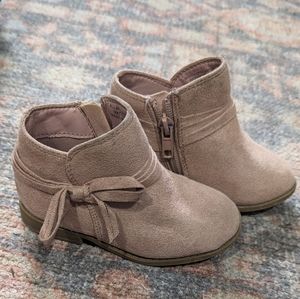 Toddler boots